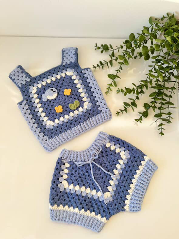 Blue Picnic Crochet Set